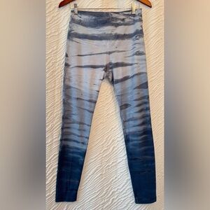 Blue and Gay Tie-Dyed Striped Leggings